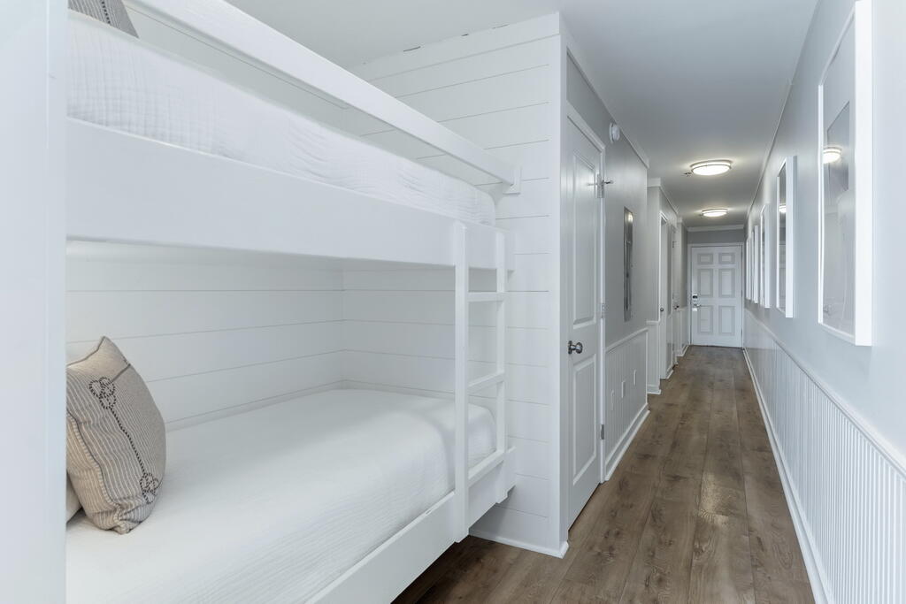 144 Spires Lane UNIT 414