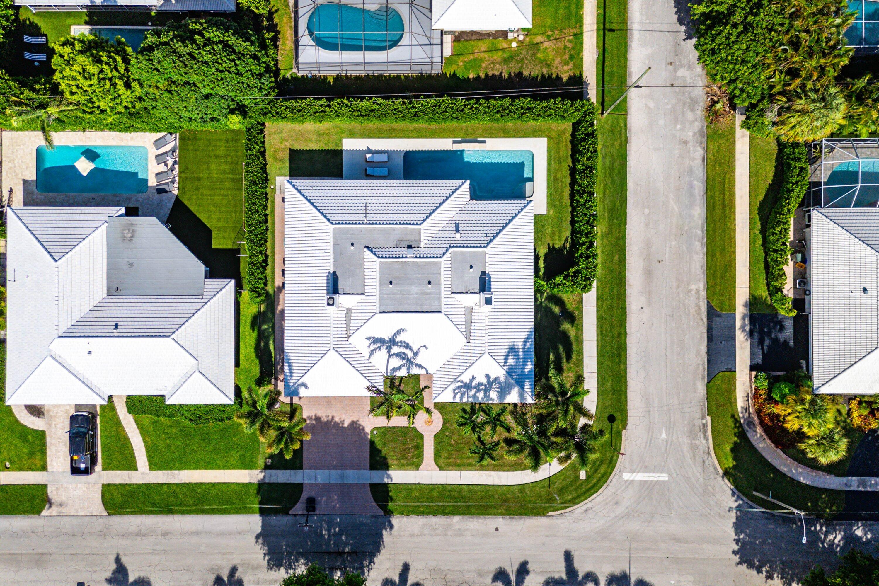 1022 WALNUT Terrace