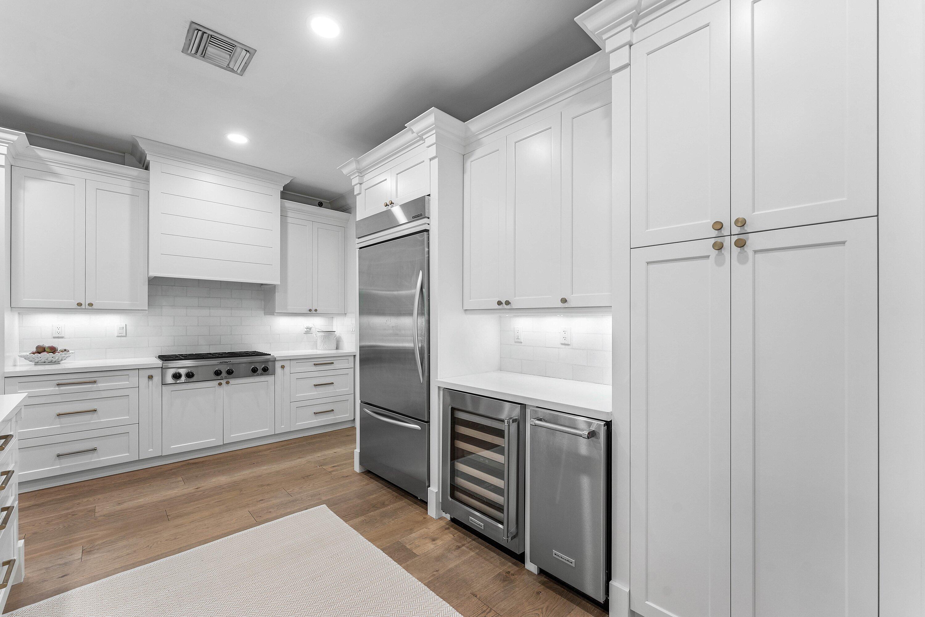 1022 WALNUT Terrace