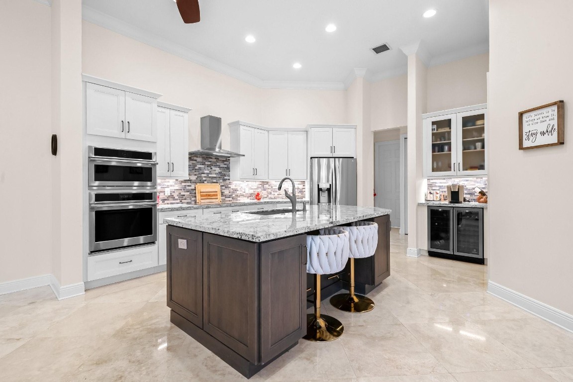 19450 Saturnia Lakes Dr