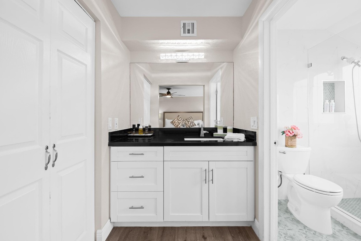 5298 Buckhead Circle 1040