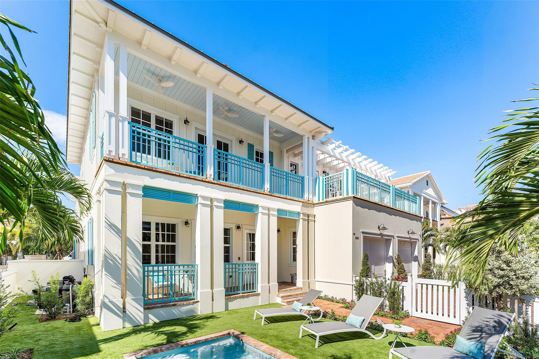 160 SE 1st Avenue