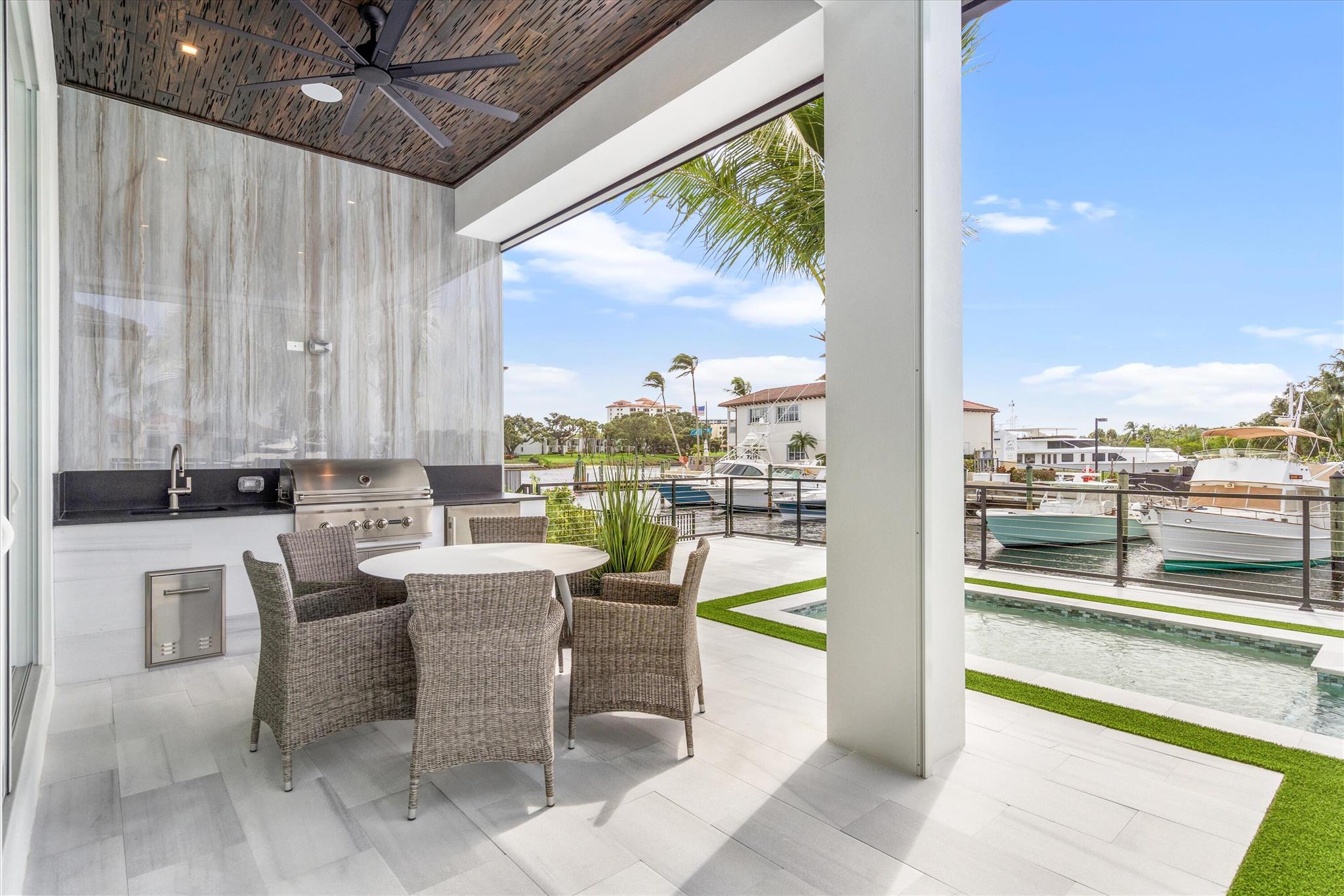 717 Harbour Point Drive