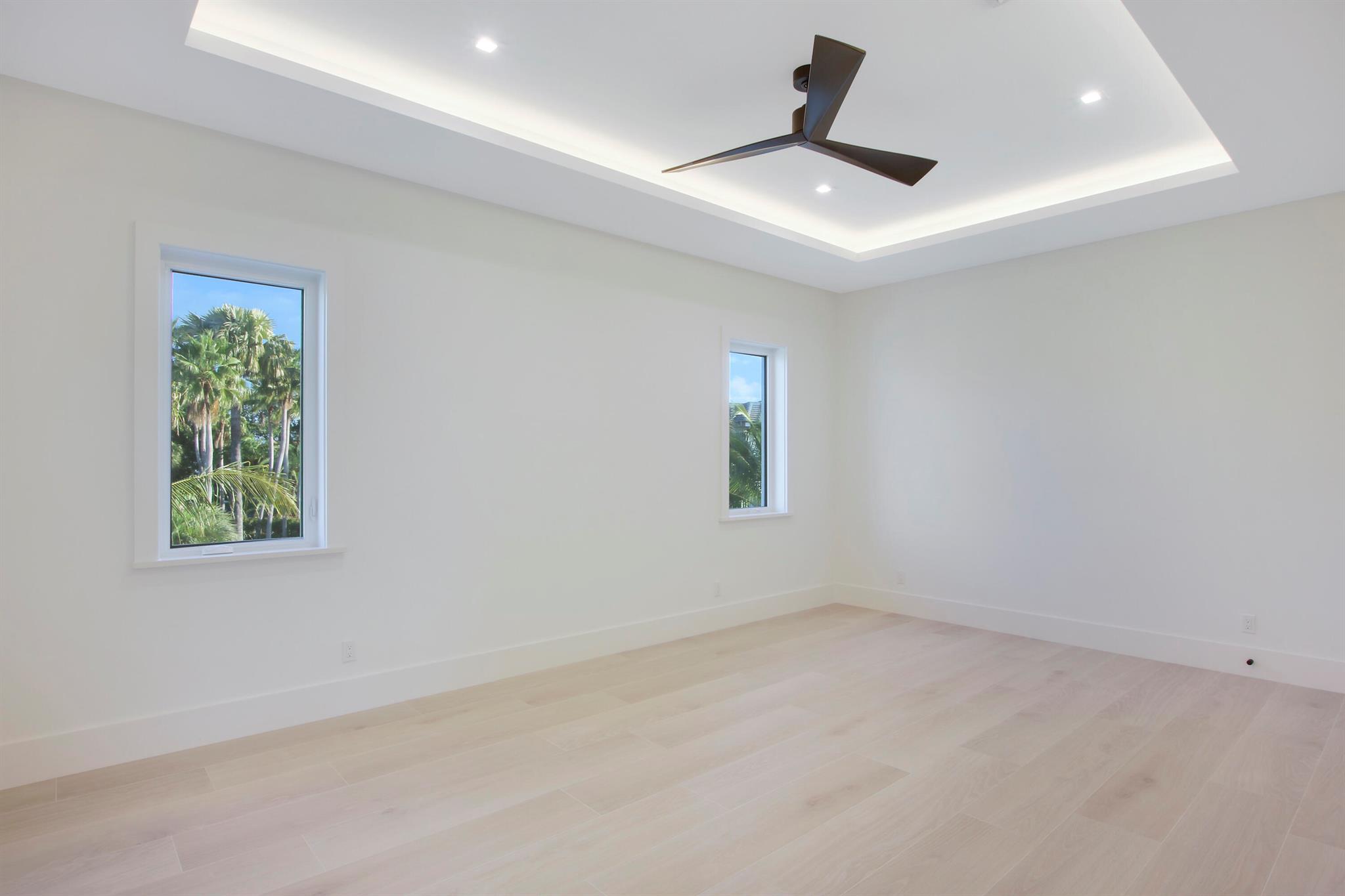 717 Harbour Point Drive