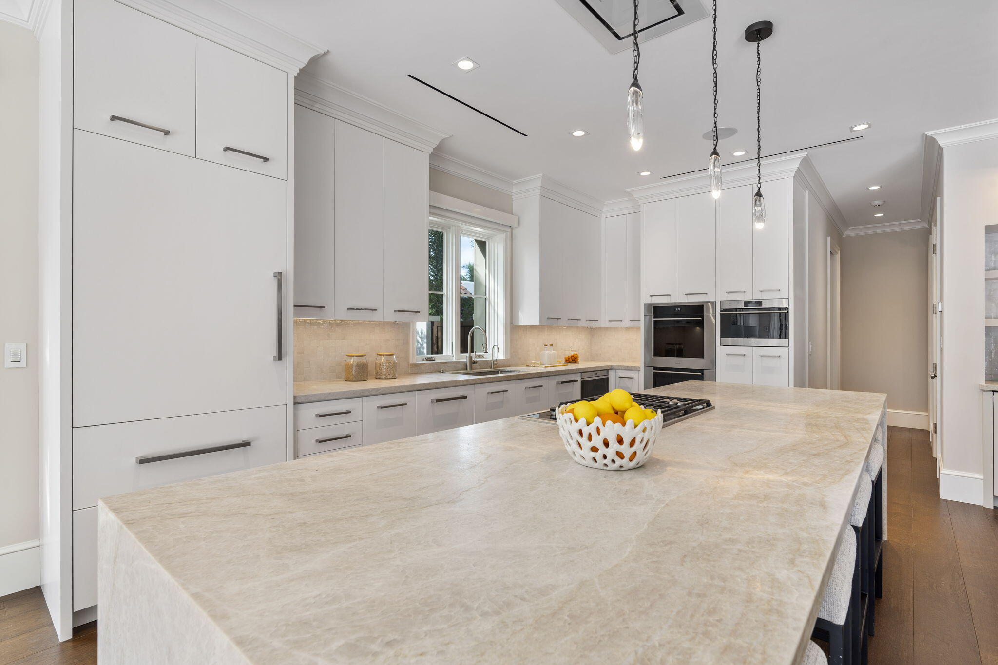 218 Everglade Avenue