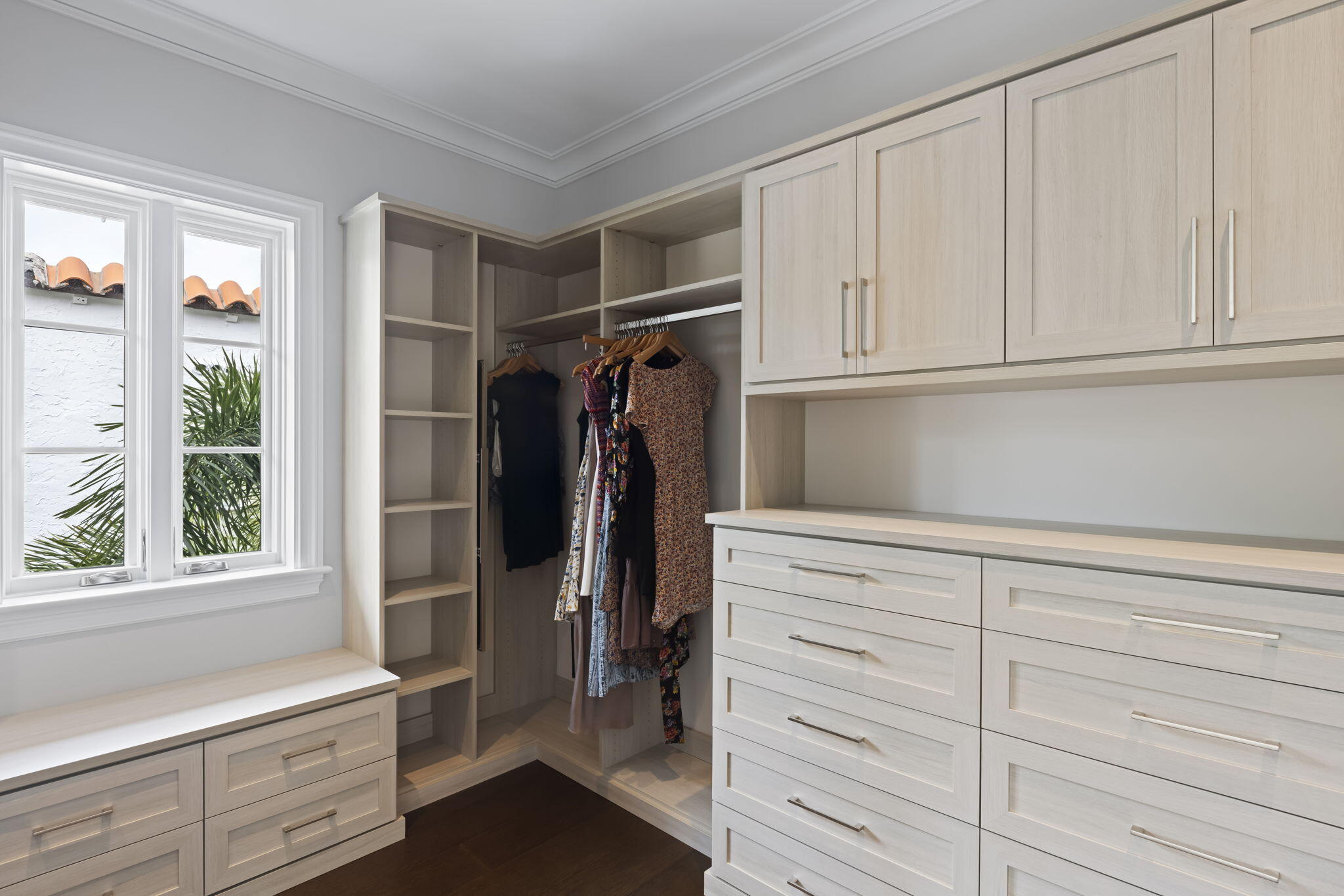 218 Everglade Avenue