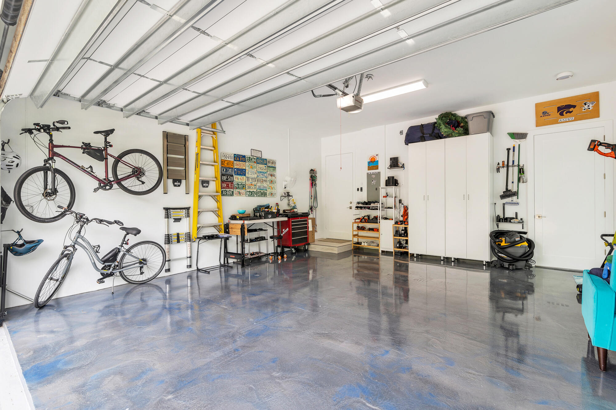 1519 N Lakeside Drive