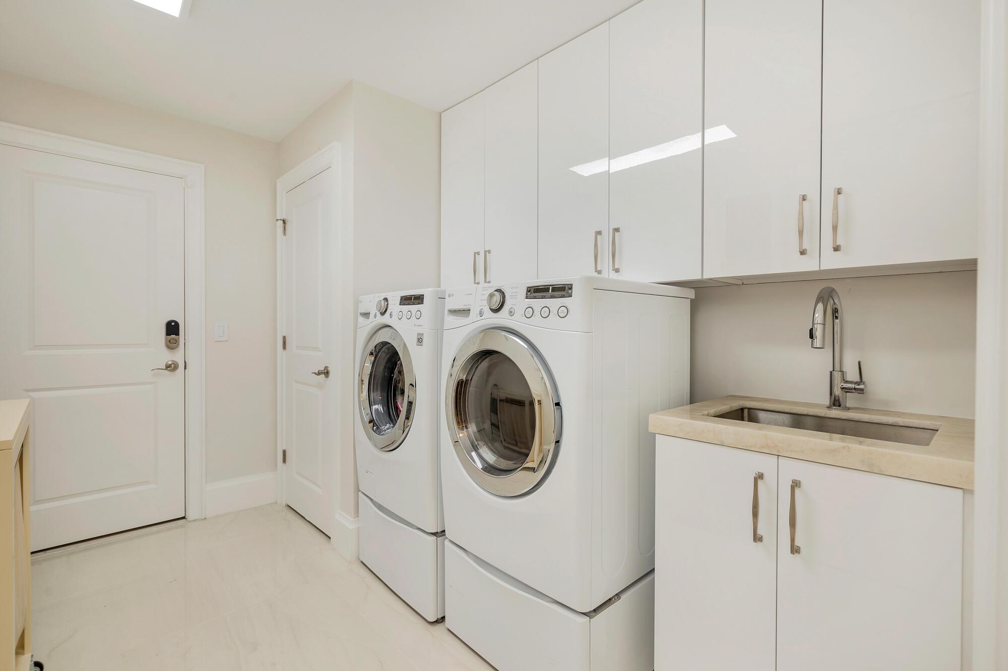 13958 Chester Bay Lane