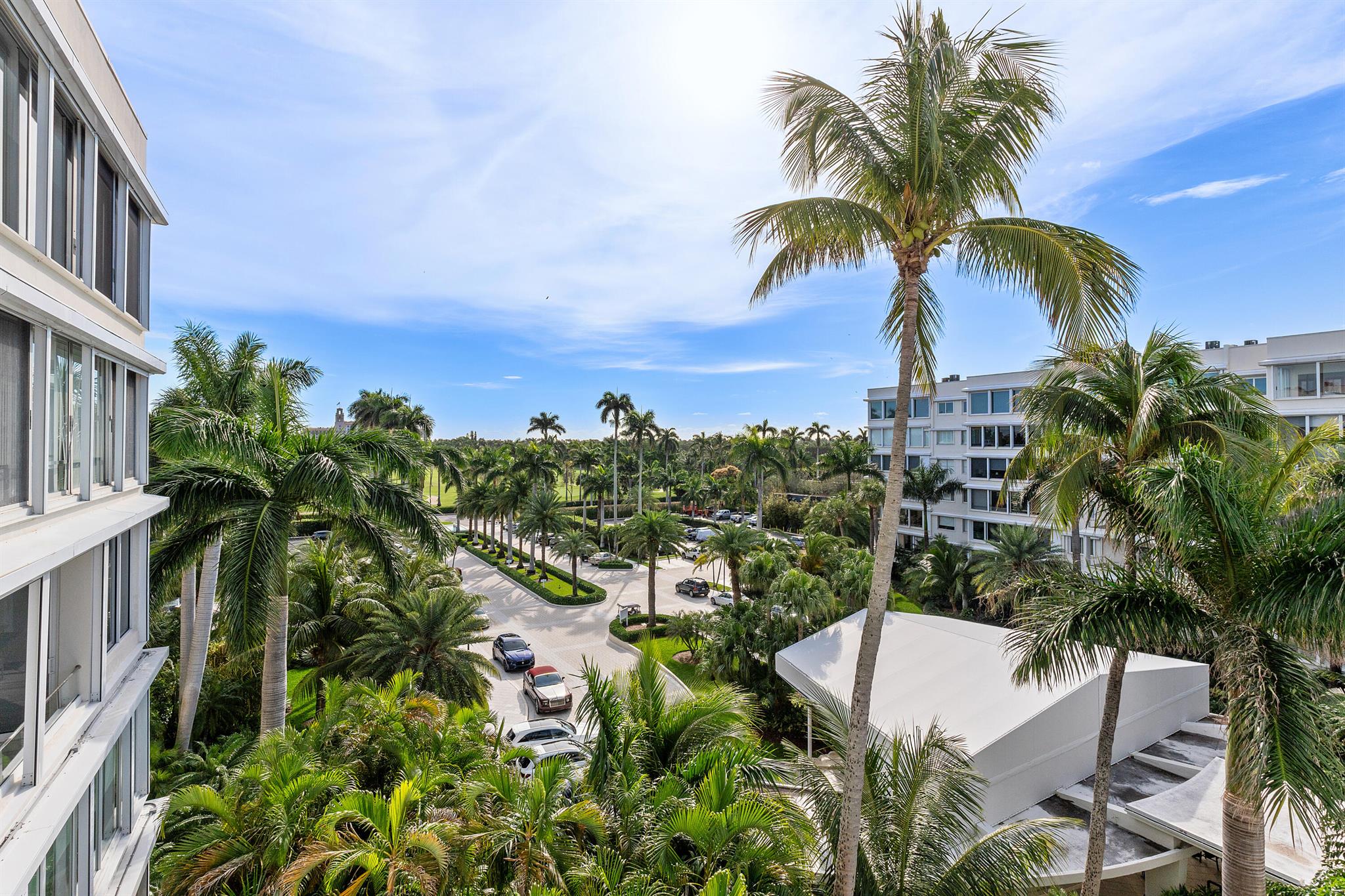 44 Cocoanut Row 508/509 A