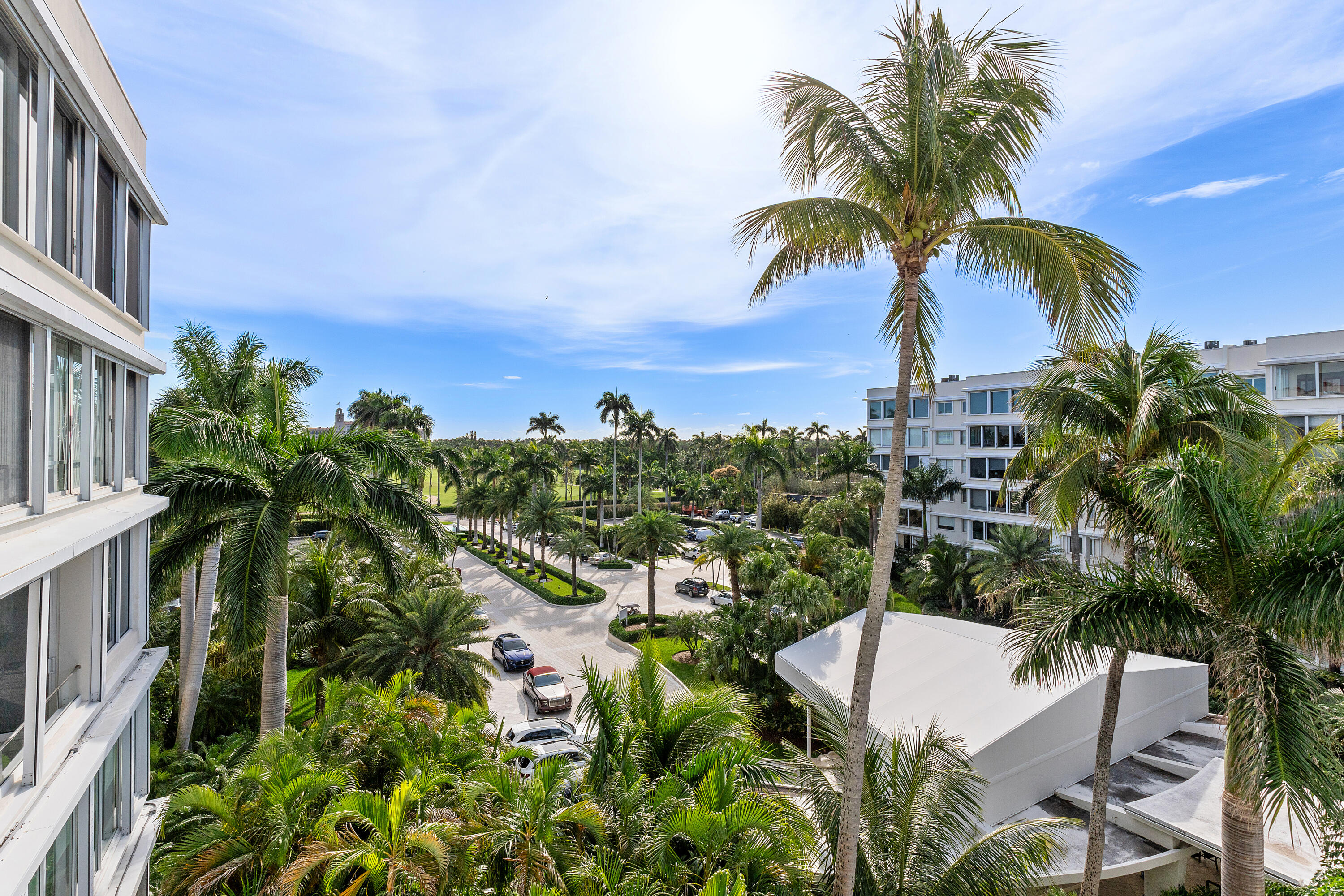 44 Cocoanut Row 508/509 A