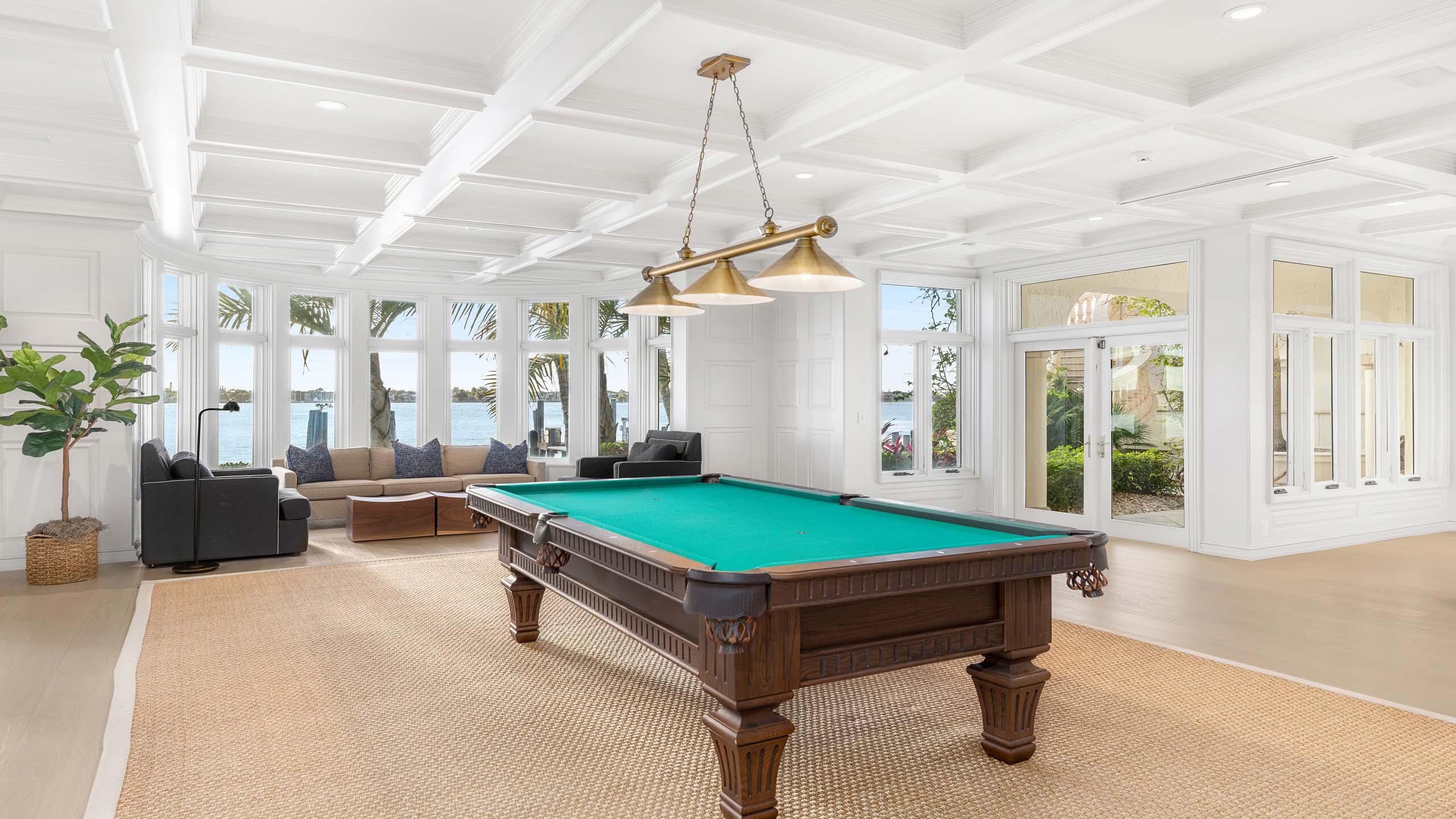 1960 S Ocean Boulevard