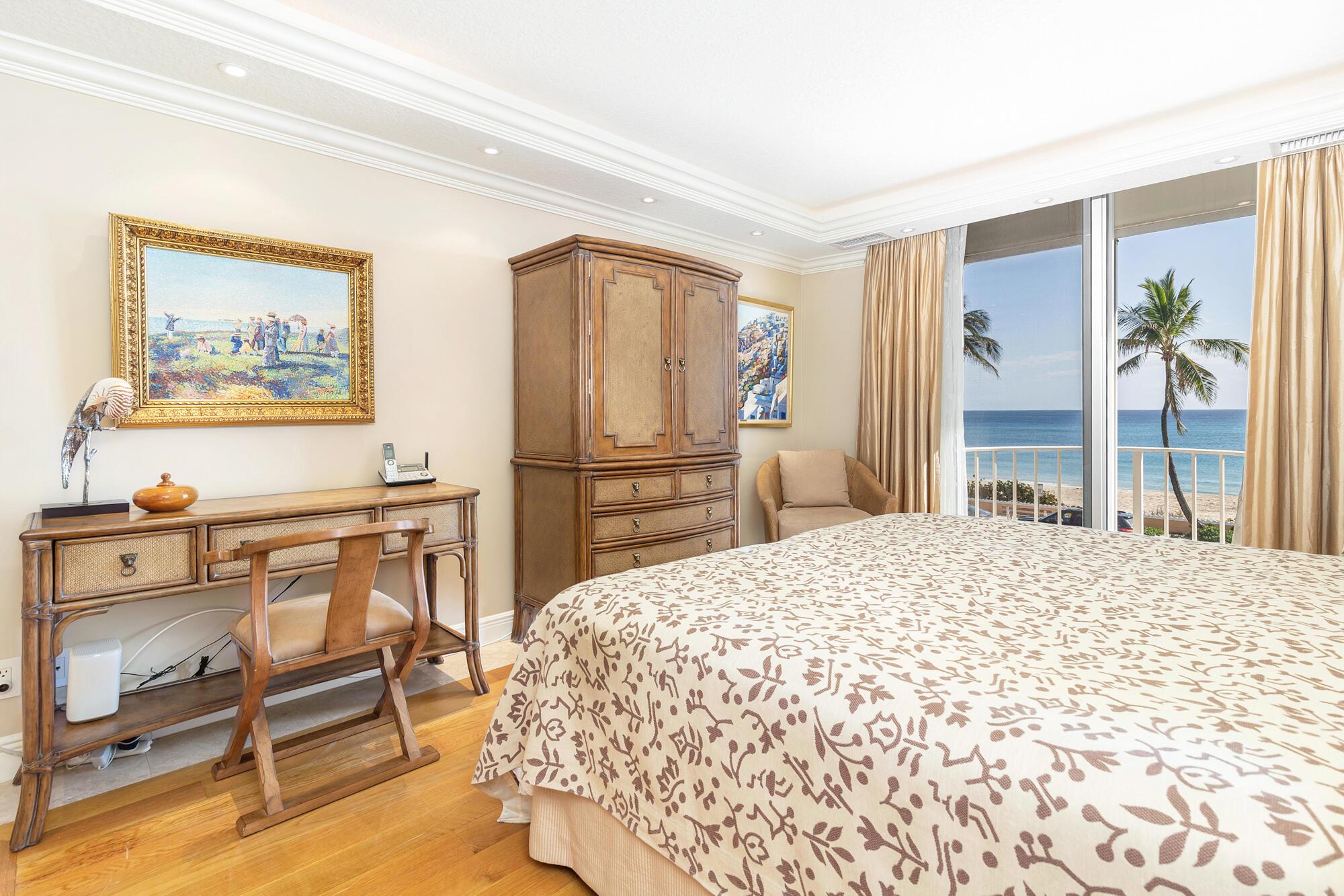 100 Worth Avenue 309