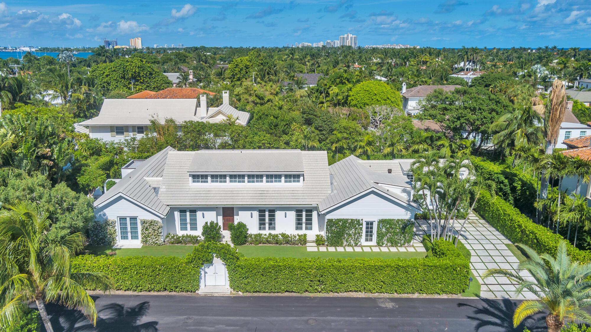 285 Colonial Lane