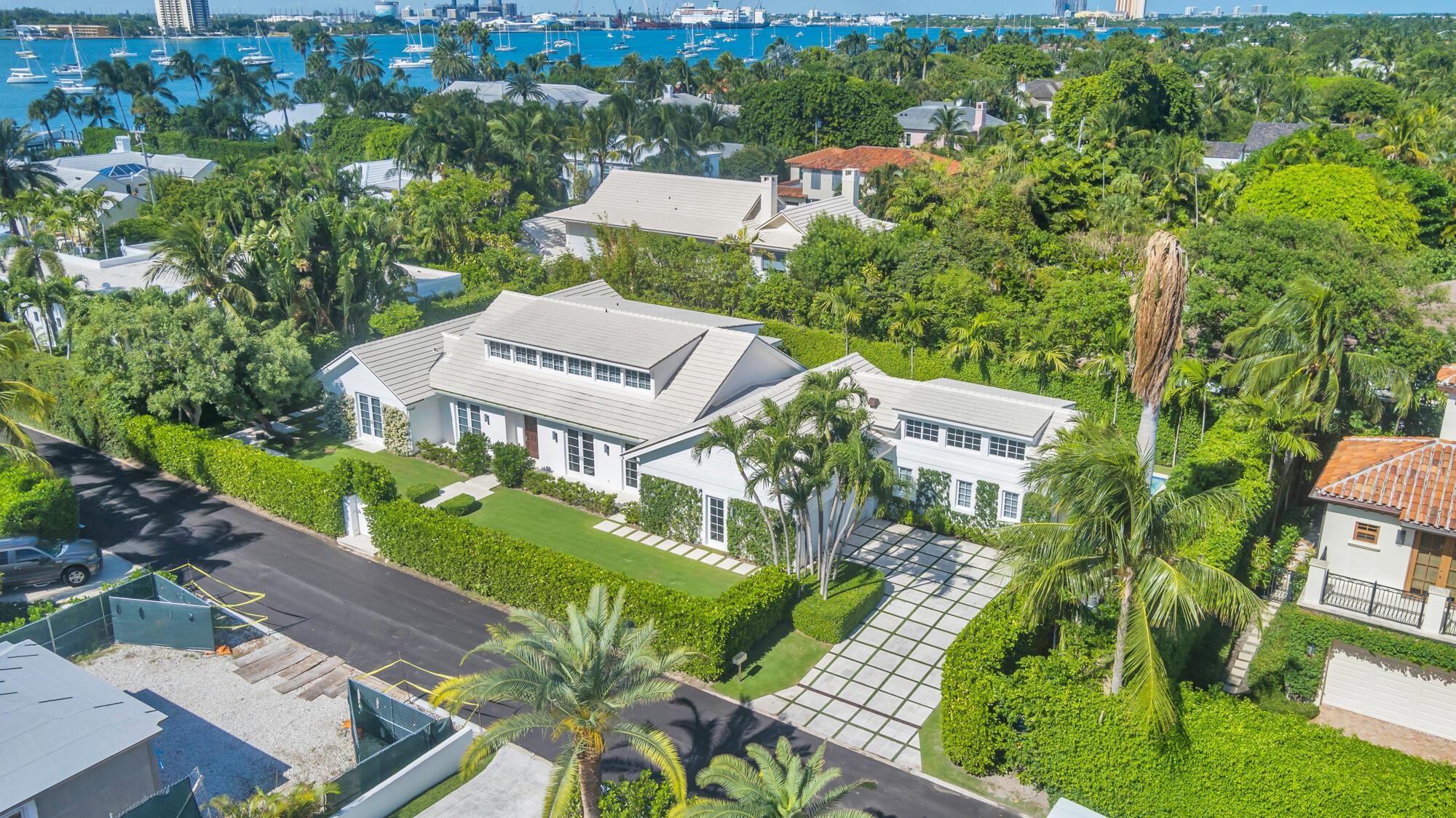 285 Colonial Lane