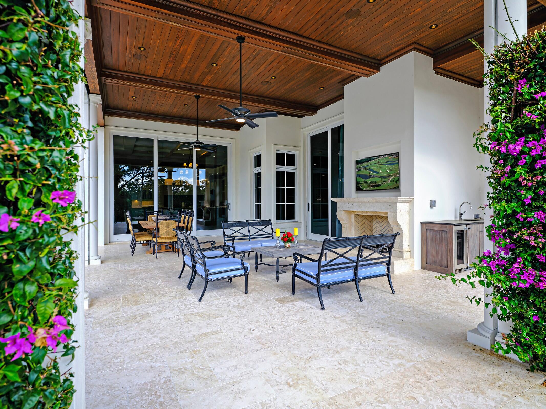 131 W Bears Club Drive