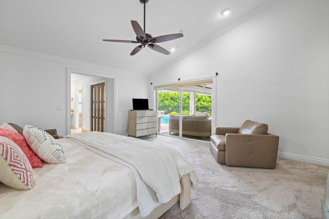 1305 Parkside Circle S