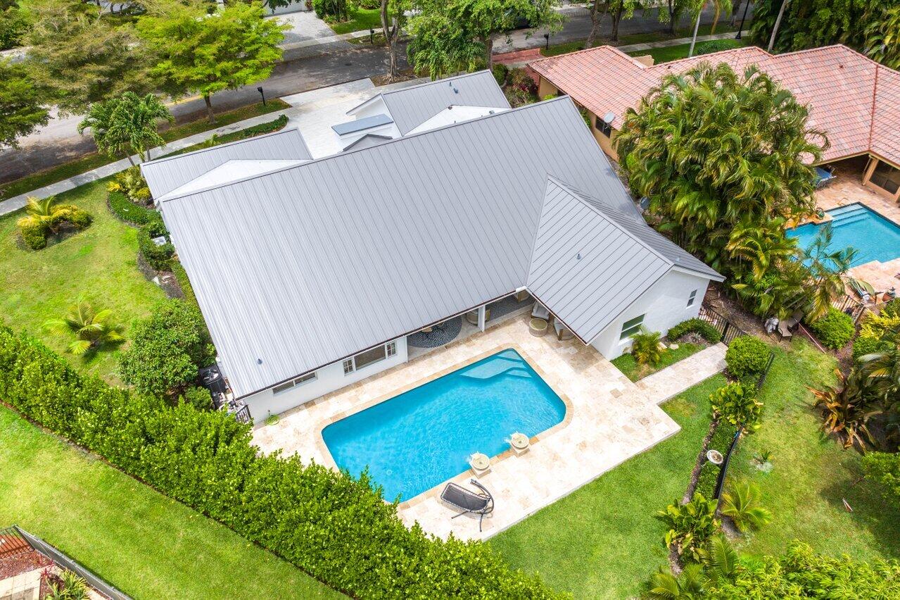 1305 Parkside Circle S