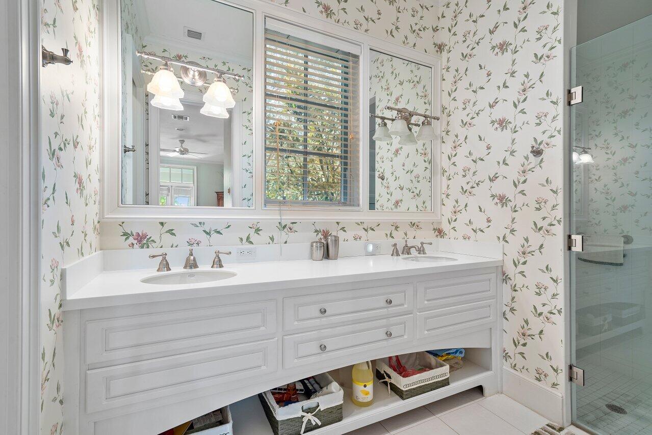 5559 Pennock Point Road