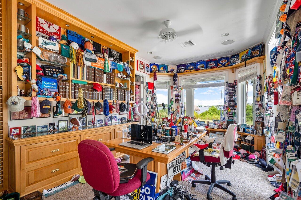 5559 Pennock Point Road