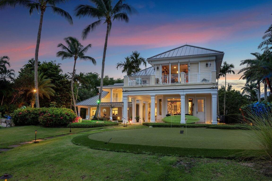 5559 Pennock Point Road