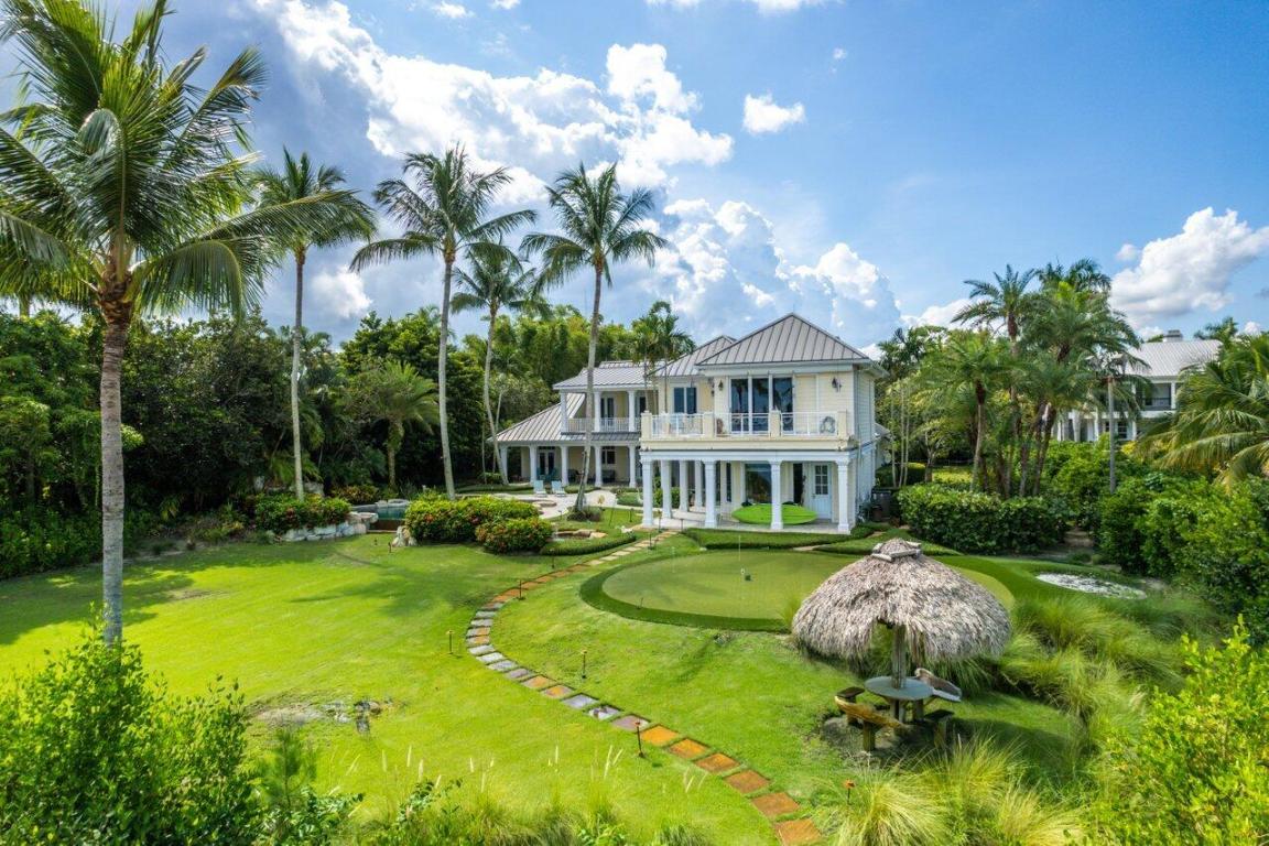 5559 Pennock Point Road