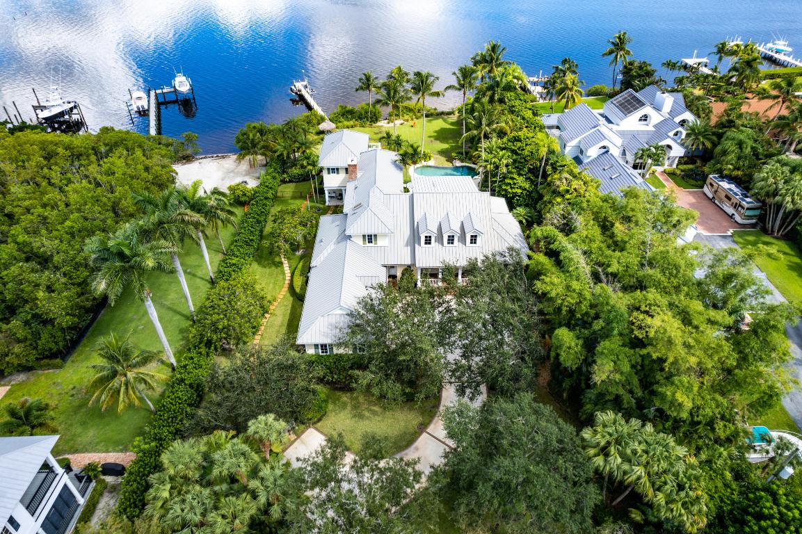 5559 Pennock Point Road