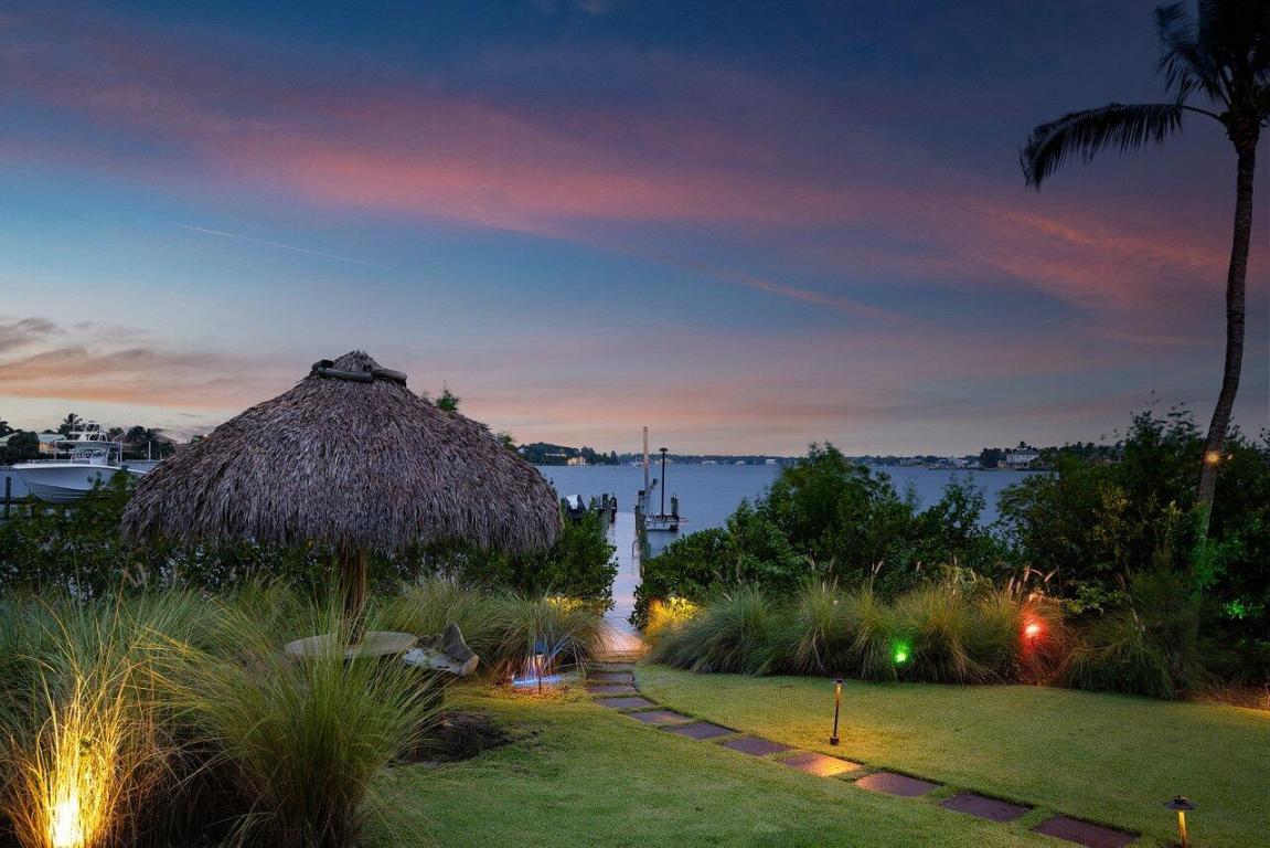 5559 Pennock Point Road