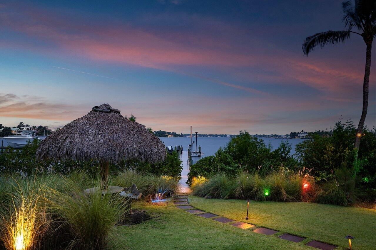 5559 Pennock Point Road