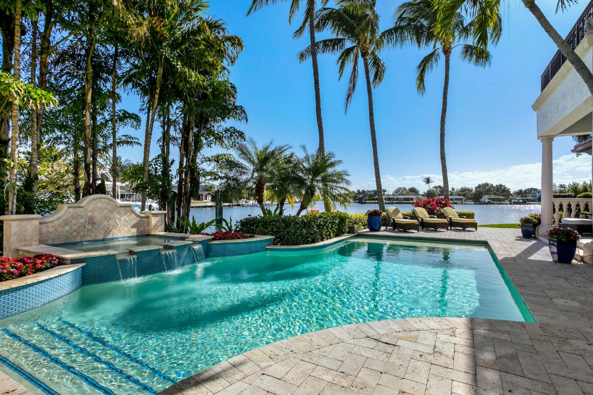 756 Harbour Isles Court