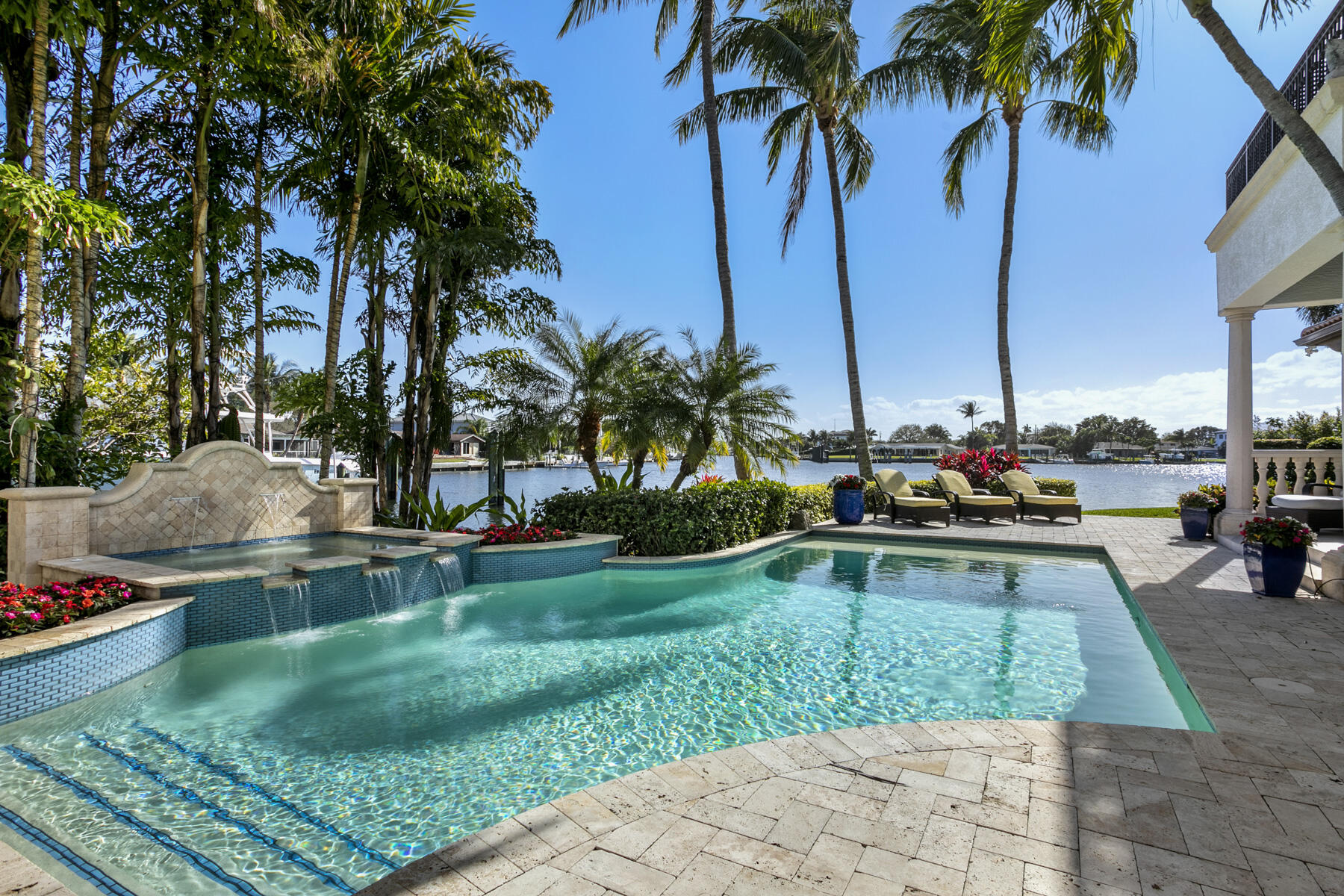 756 Harbour Isles Court