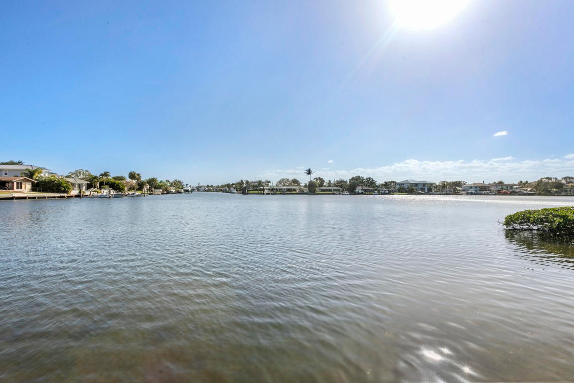 756 Harbour Isles Court