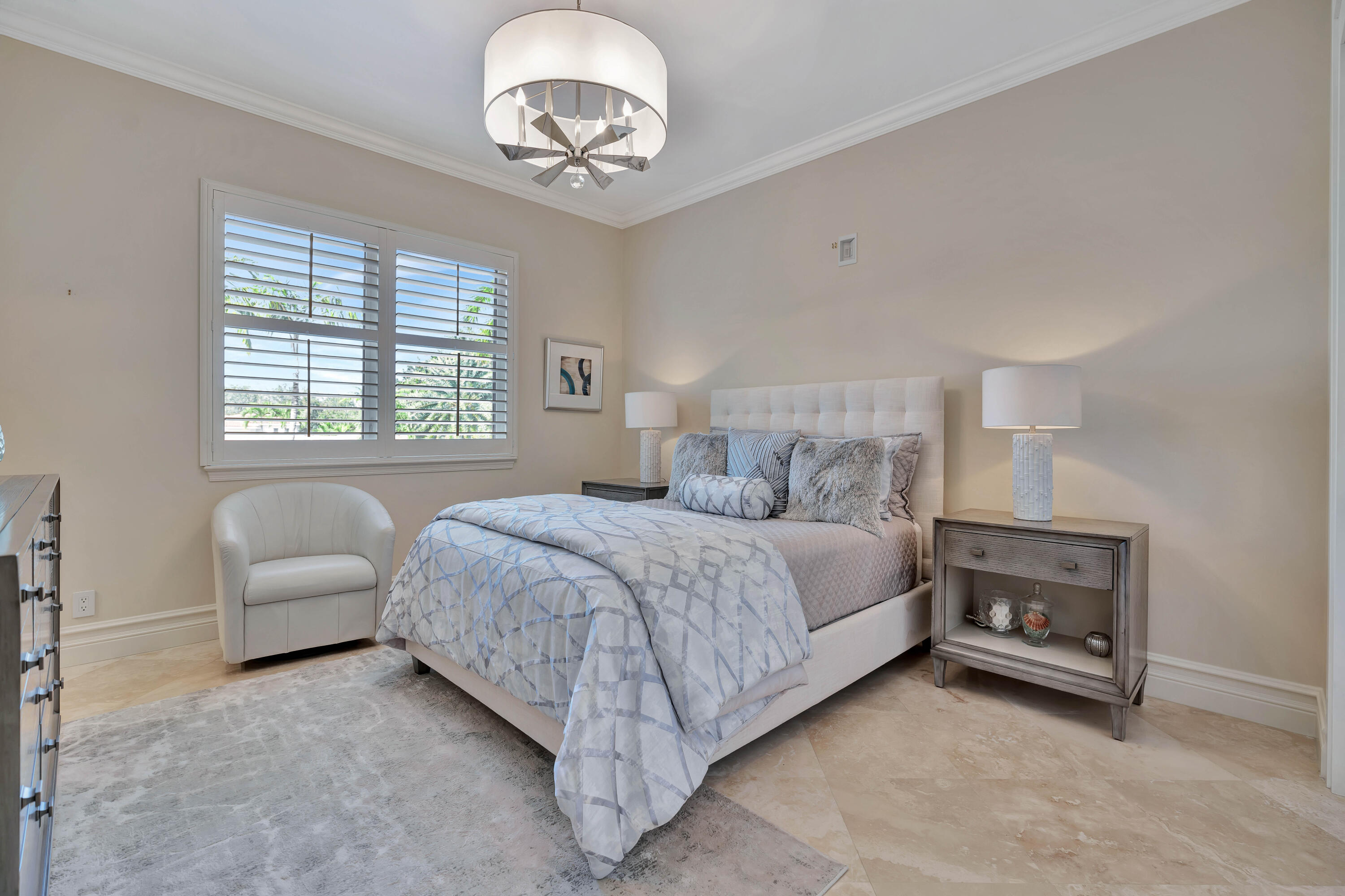 11127 Green Bayberry Drive