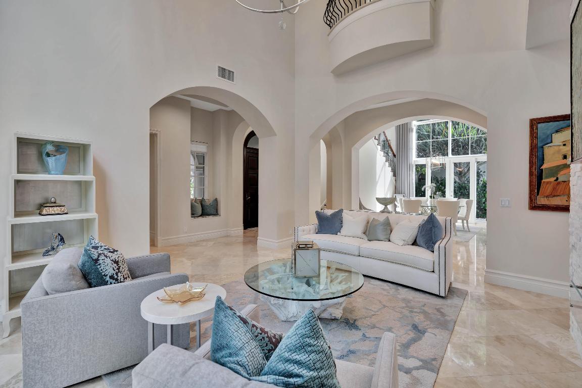 11127 Green Bayberry Drive