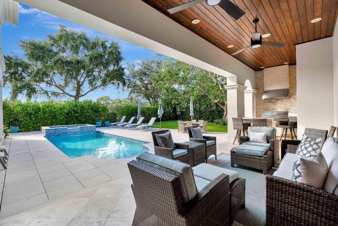 11127 Green Bayberry Drive