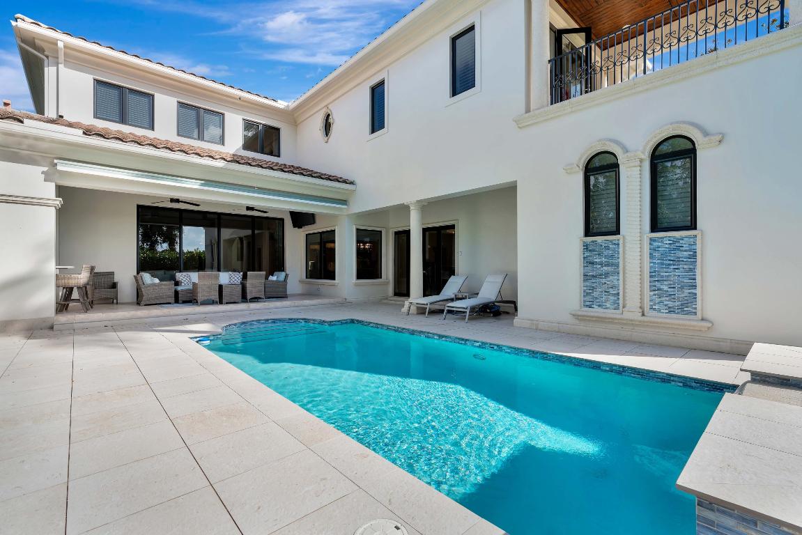 11127 Green Bayberry Drive