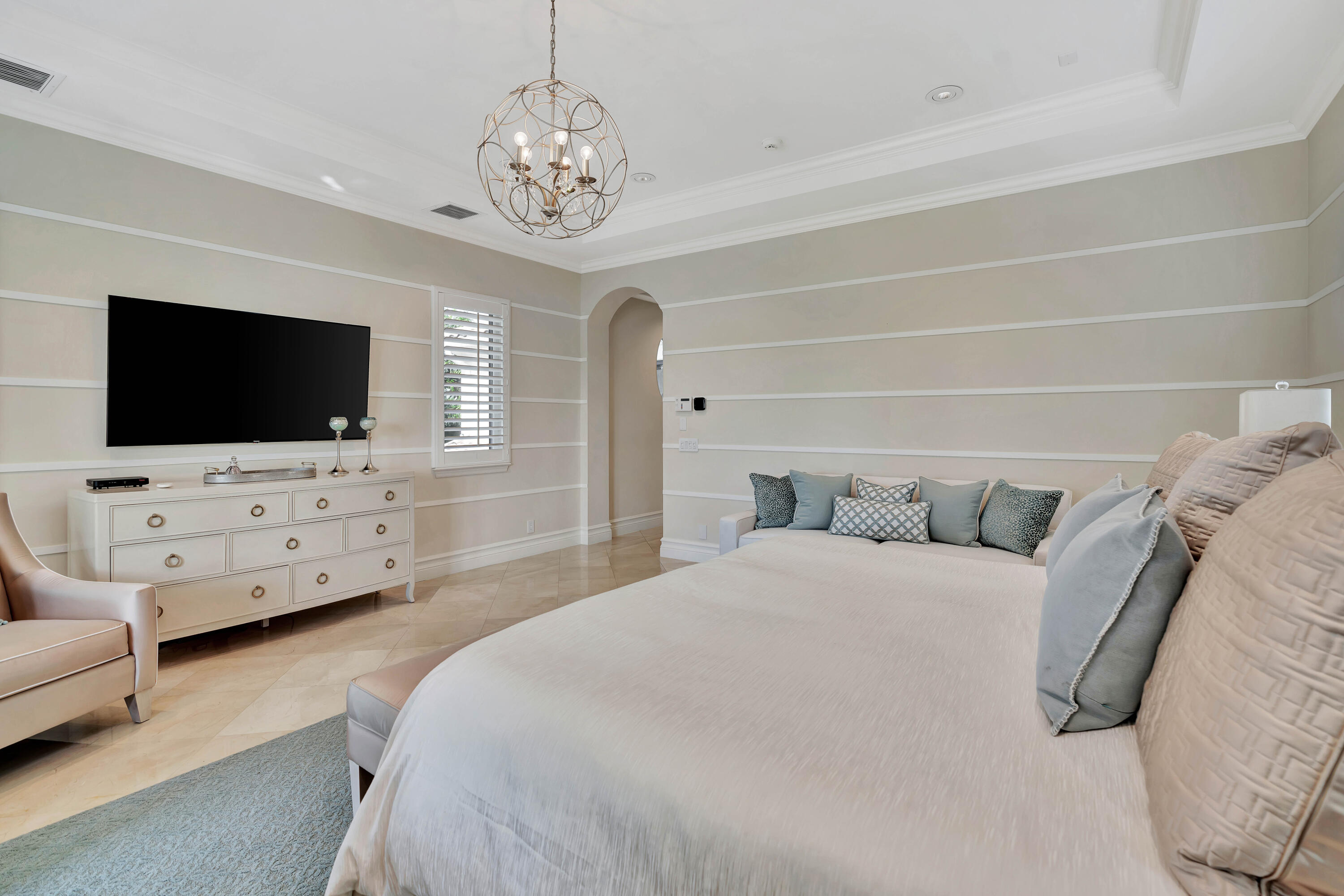 11127 Green Bayberry Drive