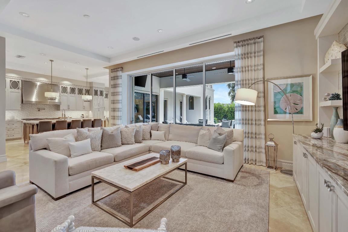 11127 Green Bayberry Drive