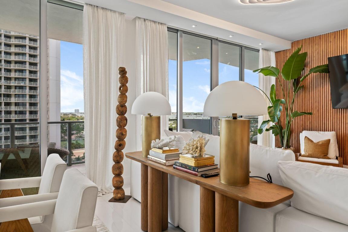 3100 N Ocean Drive H-1006