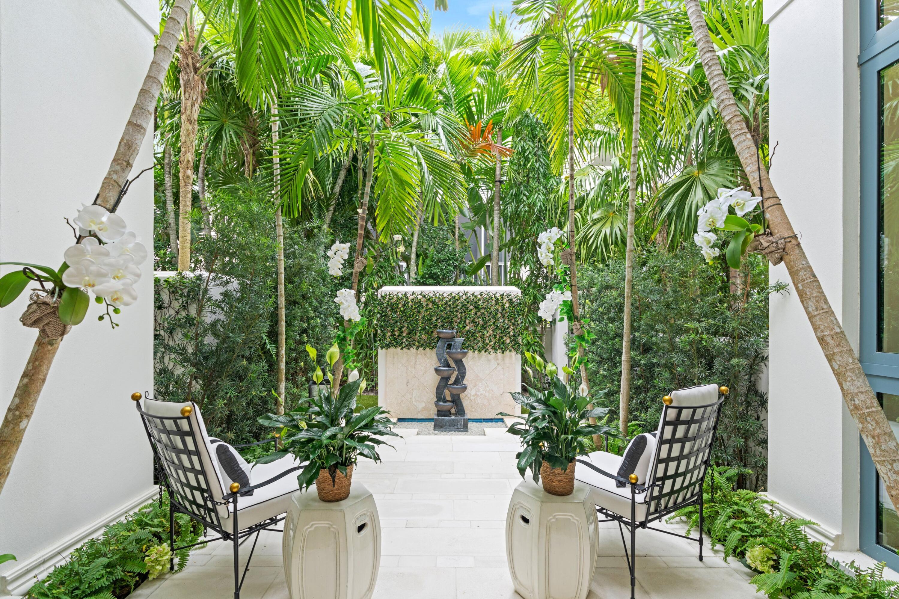 220 Brazilian Avenue West Unit