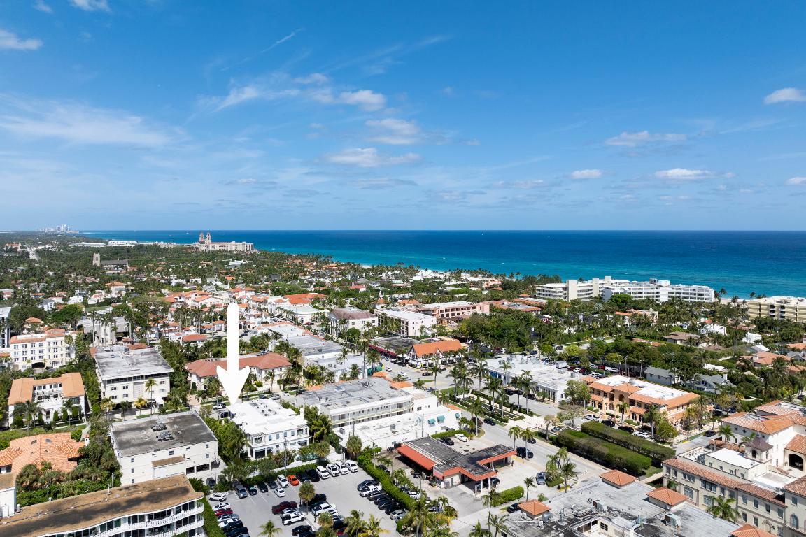 220 Brazilian Avenue West Unit