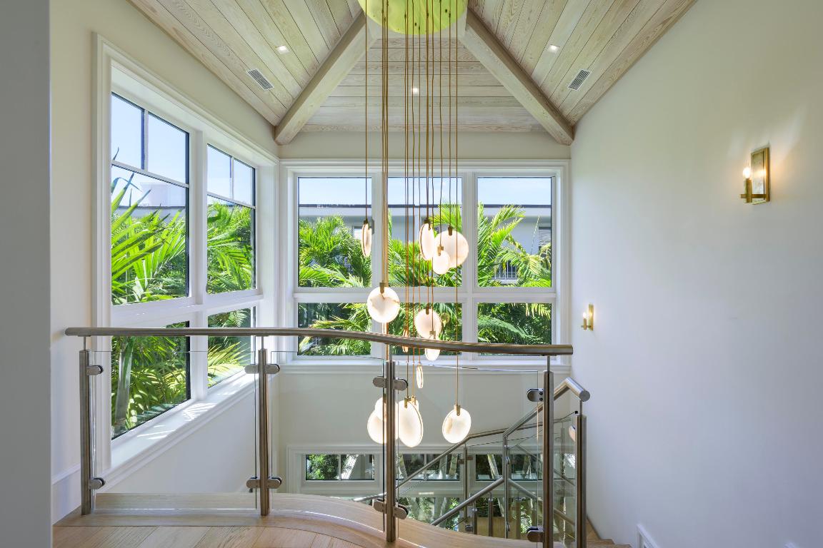 220 Brazilian Avenue West Unit