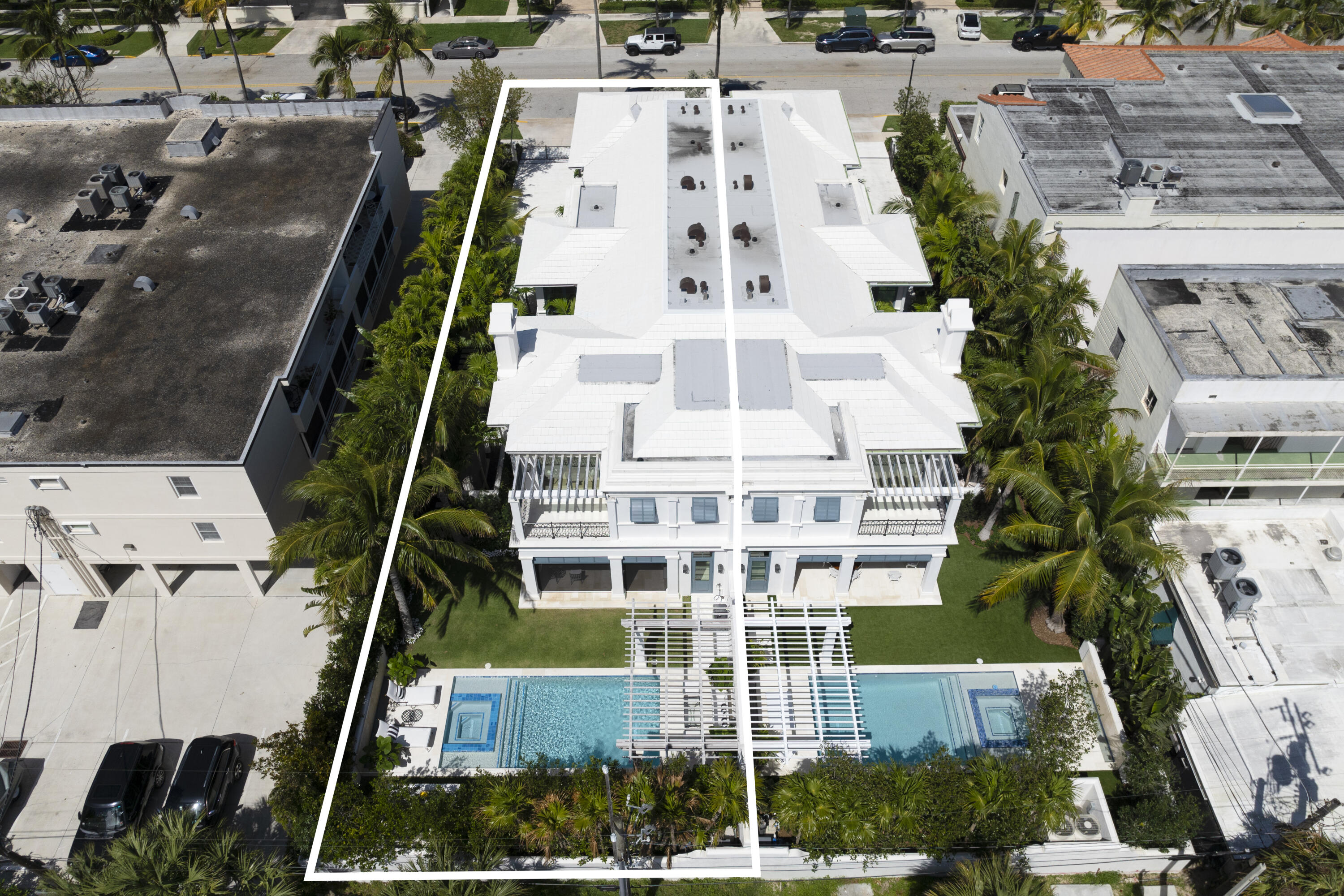 220 Brazilian Avenue West Unit