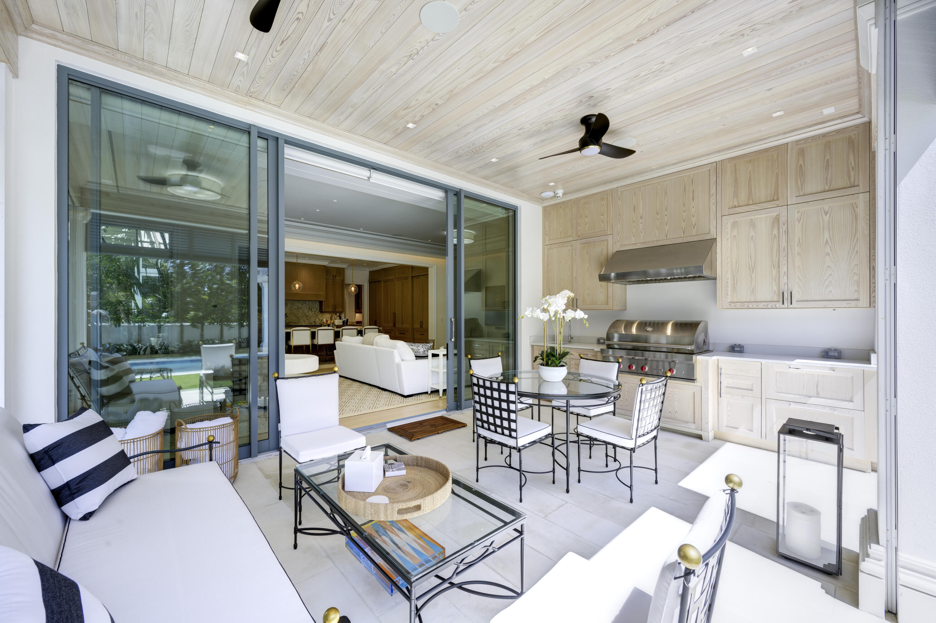 220 Brazilian Avenue West Unit