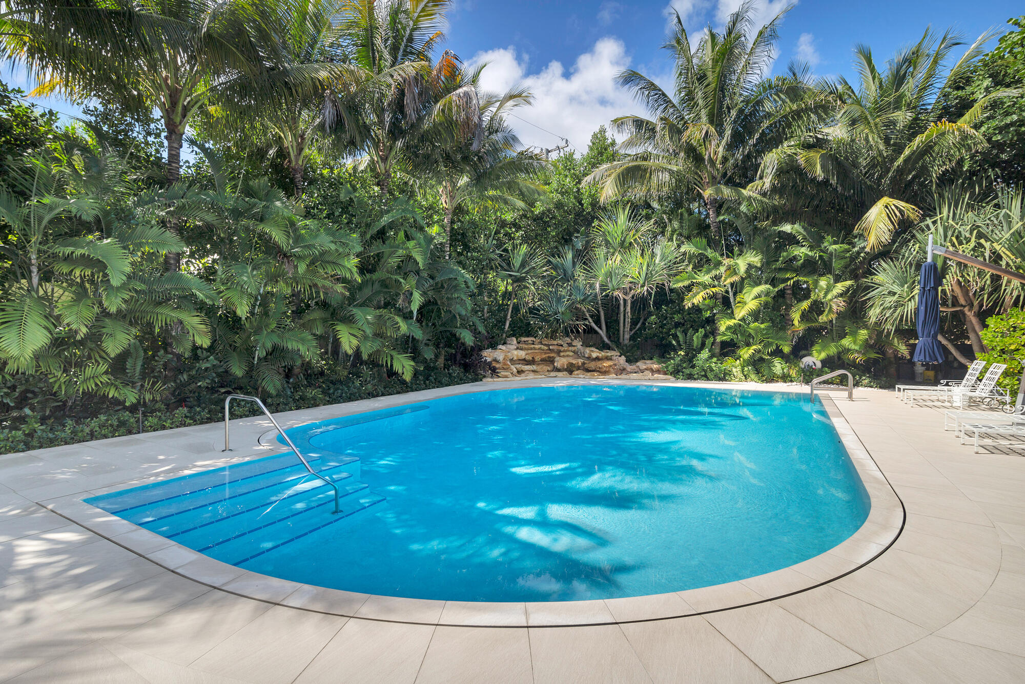 330 S Ocean Boulevard 5-D