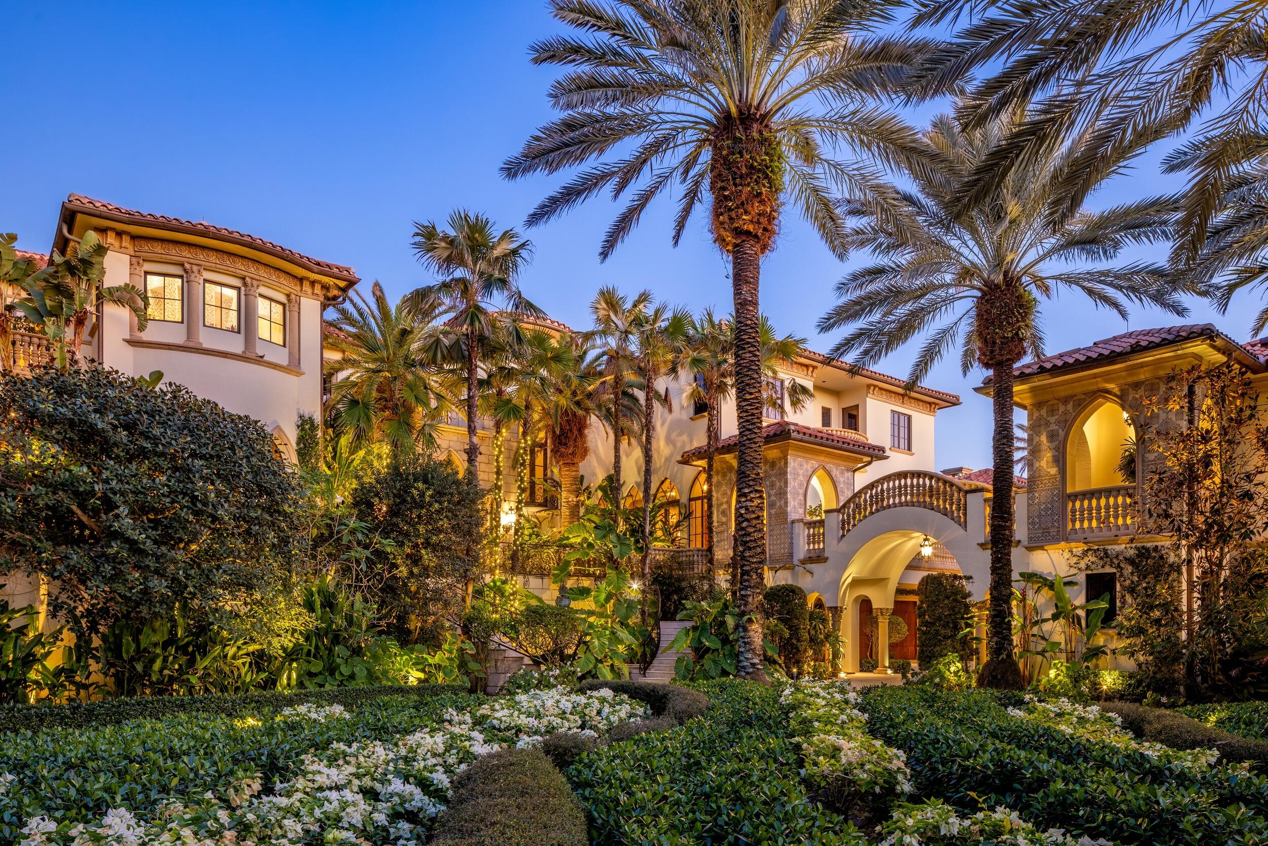 820 S Ocean Boulevard
