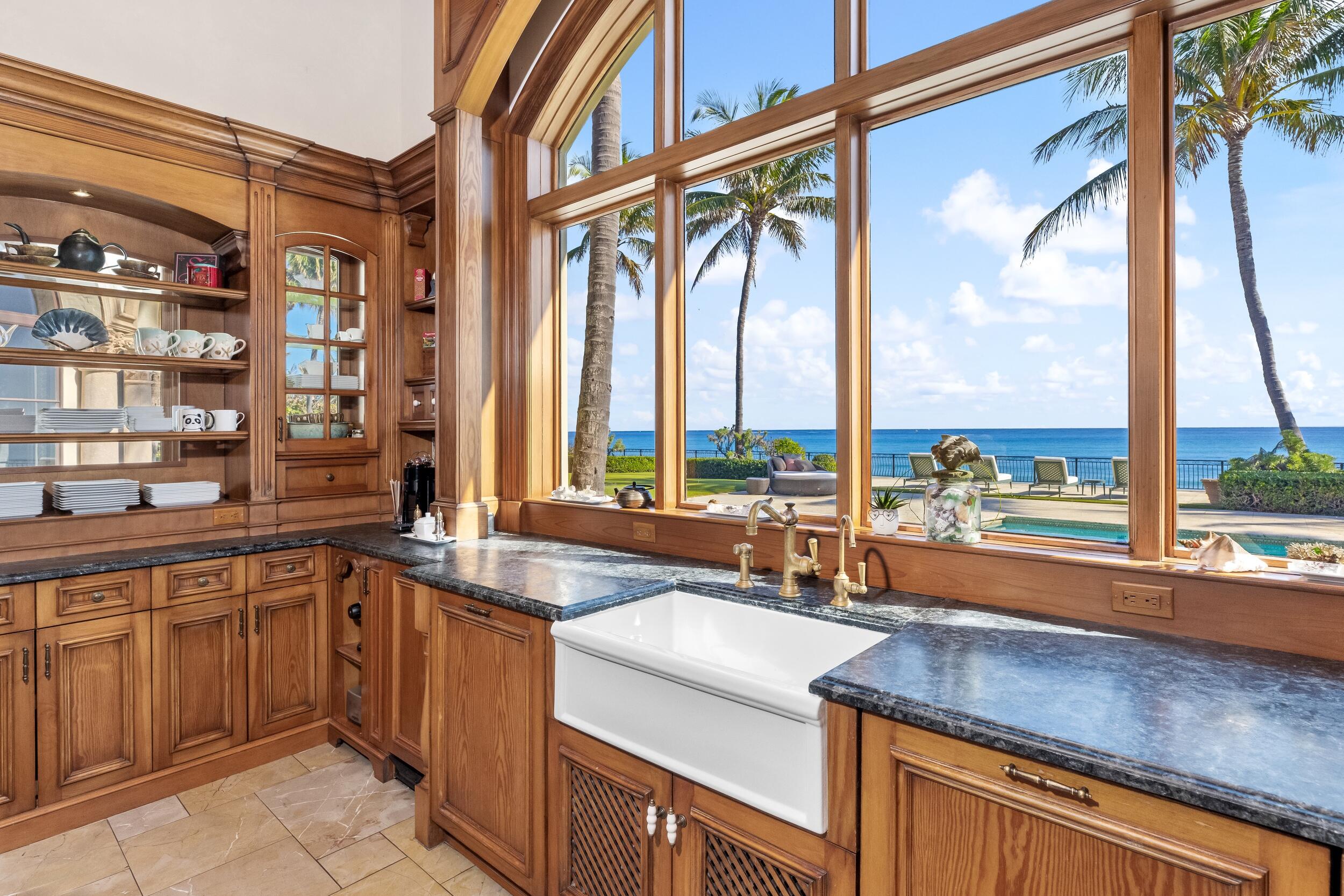 820 S Ocean Boulevard