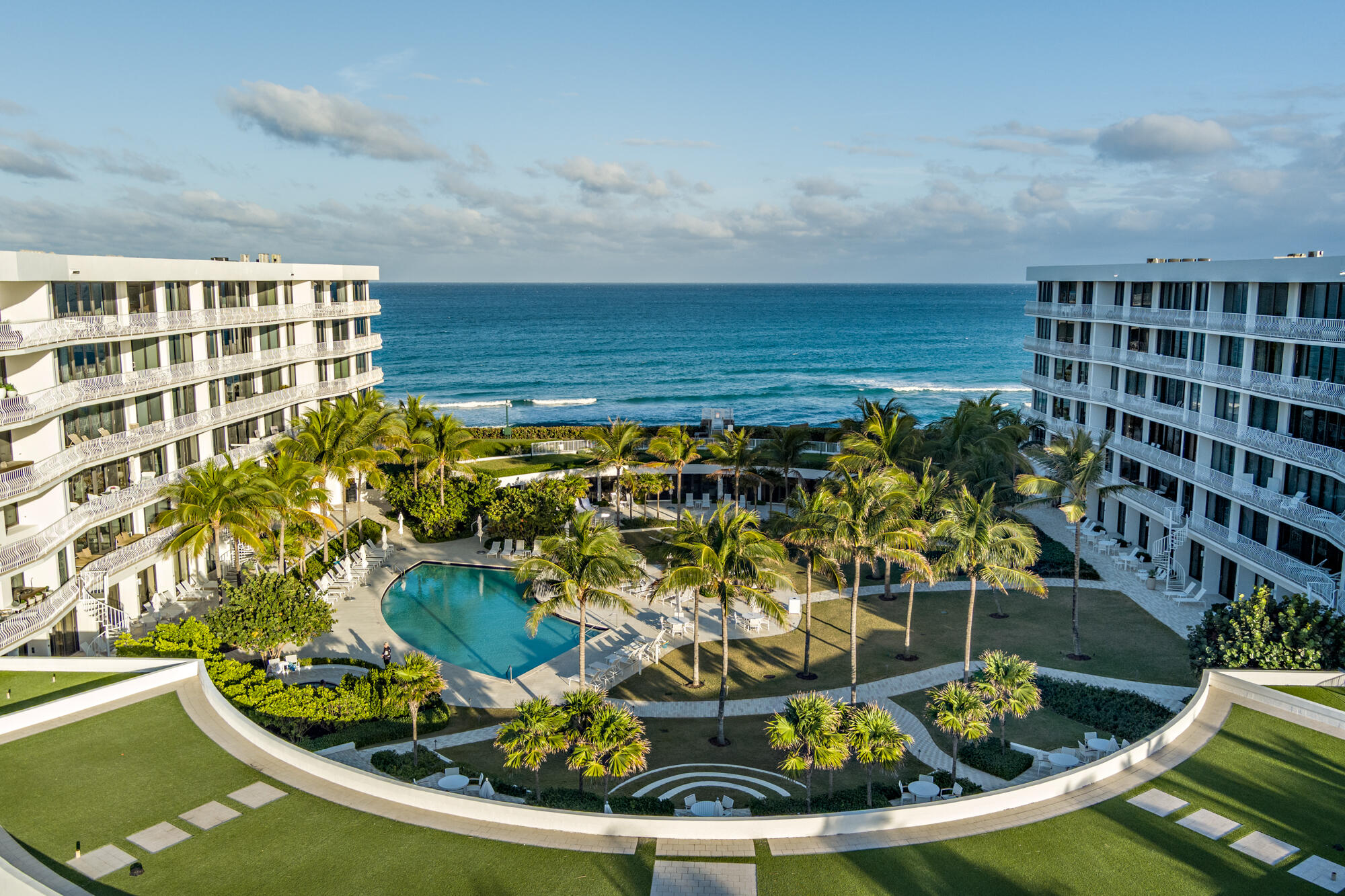 2000 S Ocean Boulevard 208-S