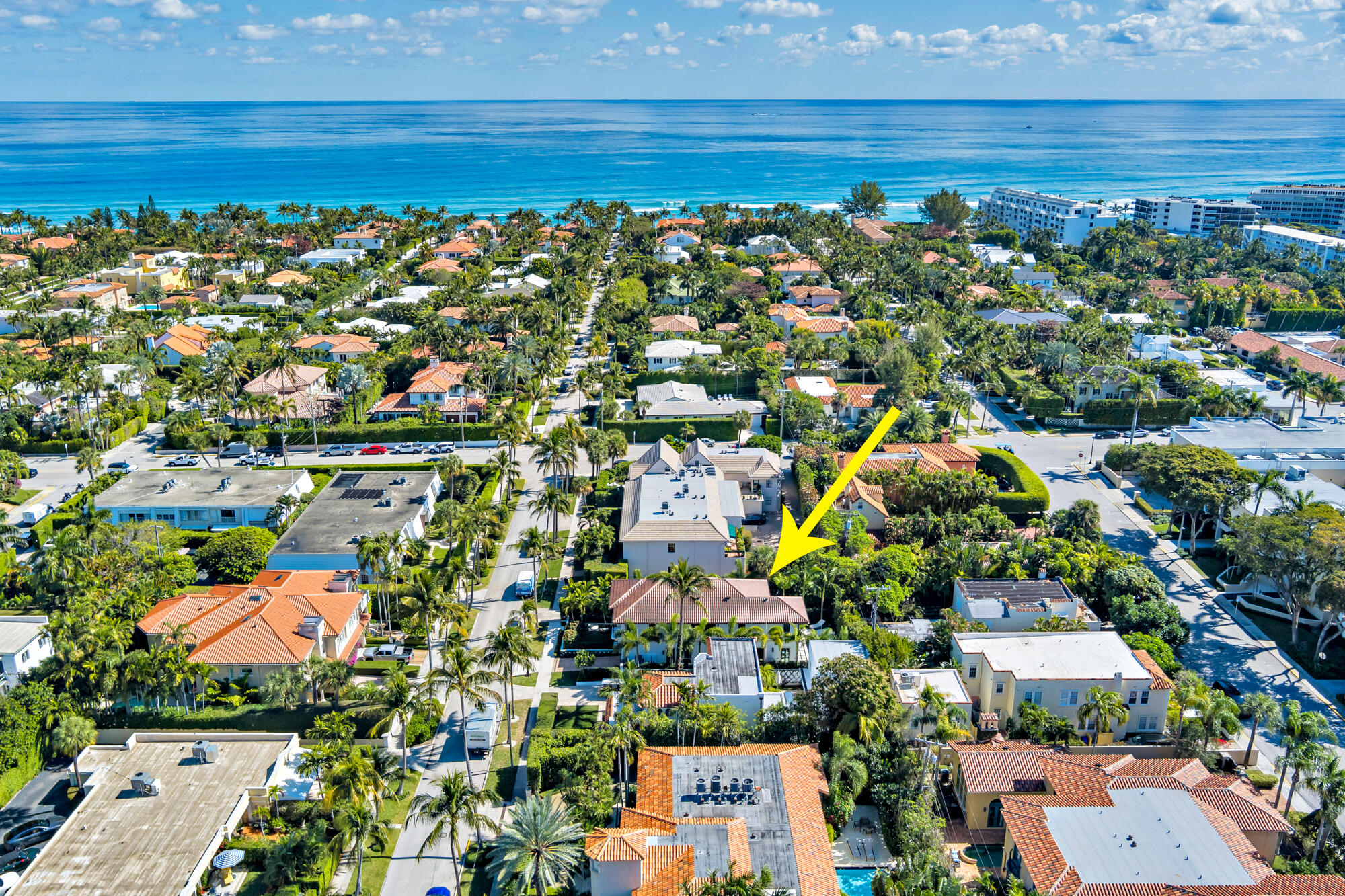 218 Everglade Avenue