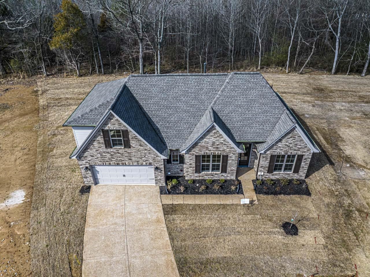 210 OAKLAND RIDGE CV