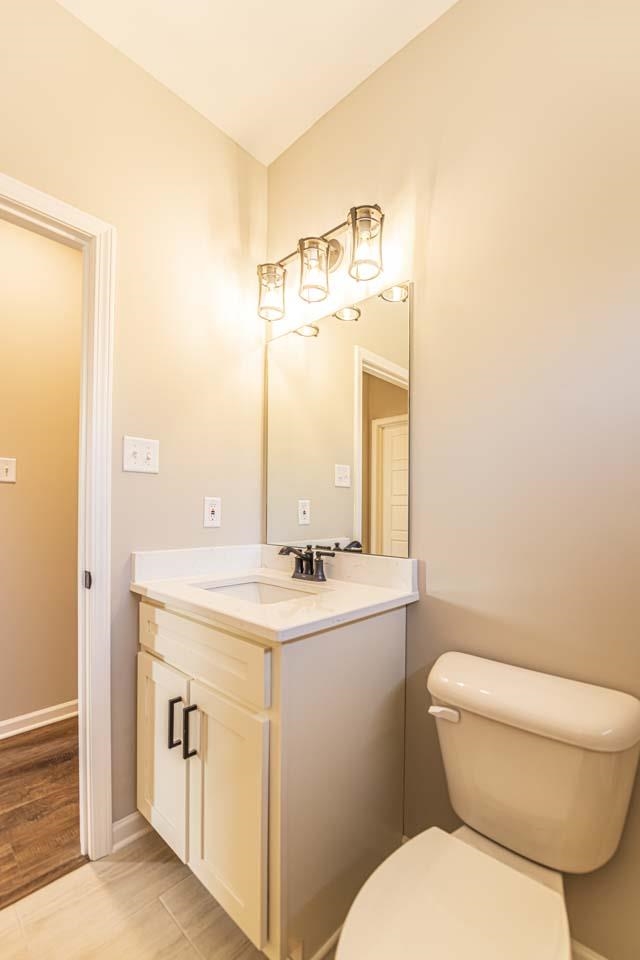 210 OAKLAND RIDGE CV